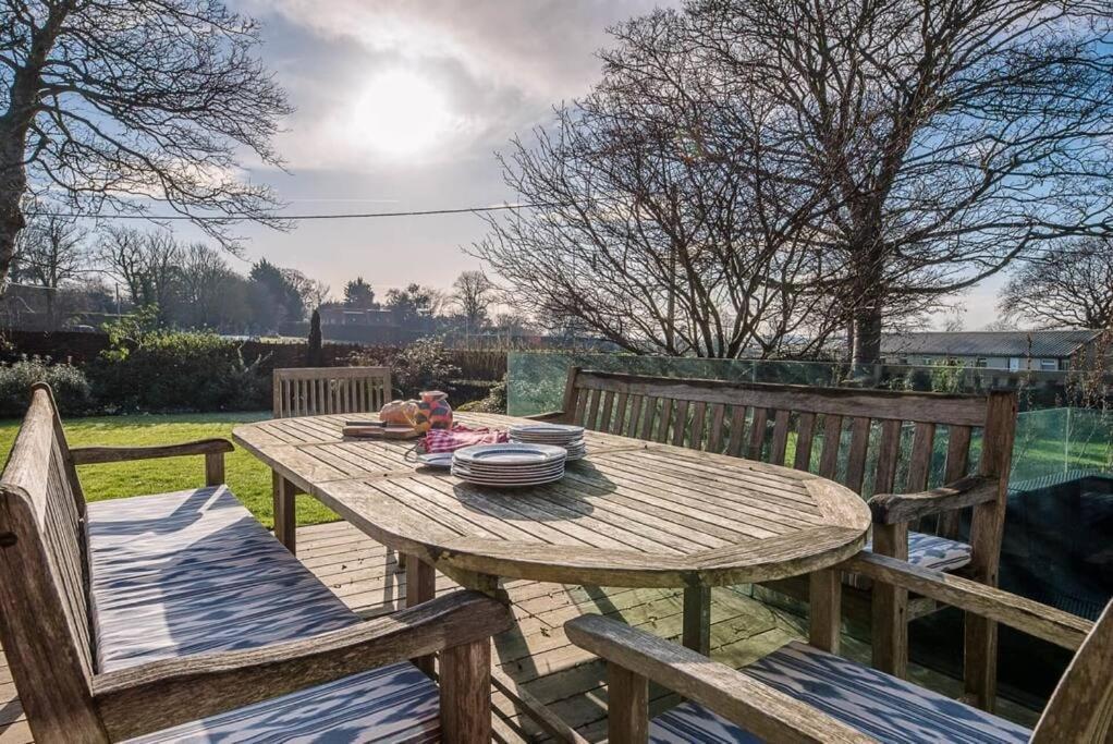 Kingsfield House, Aldeburgh Villa Dış mekan fotoğraf